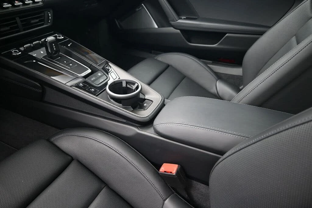 2026 Porsche 992 Carrera S - Image 21 of 31