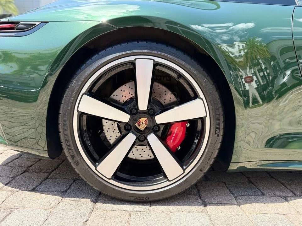 2026 Porsche 992 Carrera S - Image 28 of 31