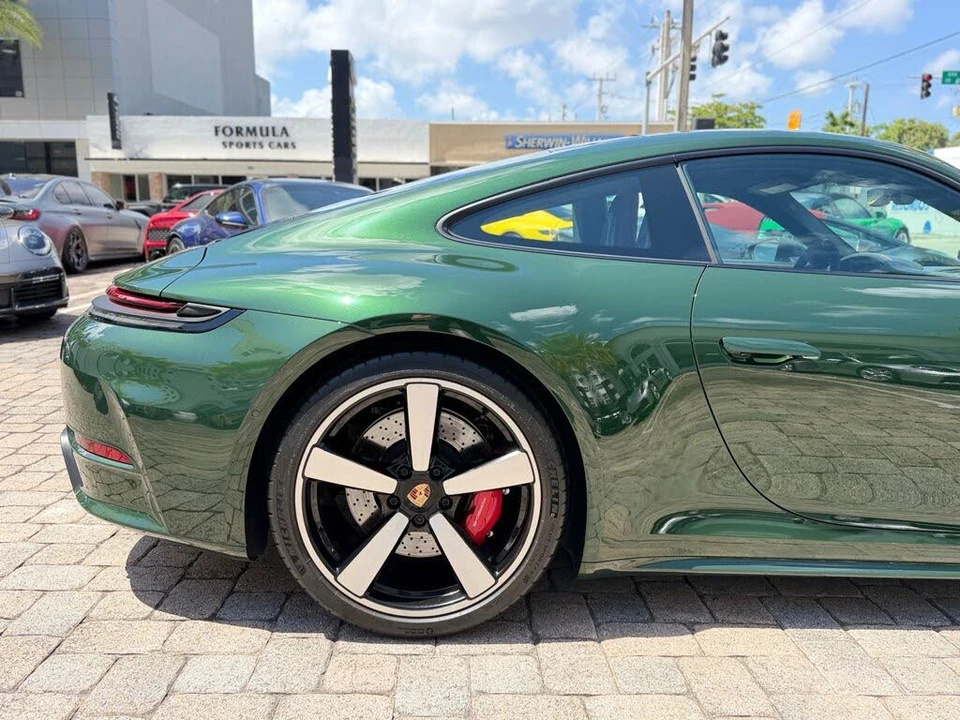 2026 Porsche 992 Carrera S - Image 24 of 31
