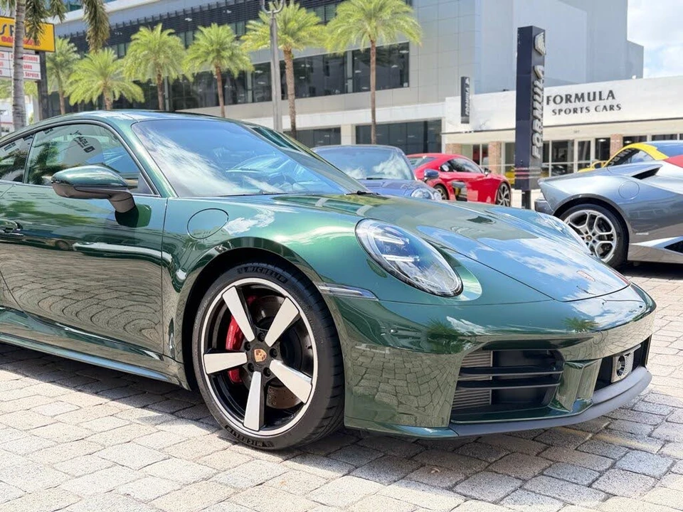 2026 Porsche 992 Carrera S - Image 7 of 31