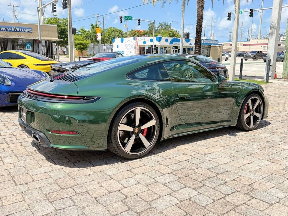 2026 Porsche 992 Carrera S - Image 11 of 31