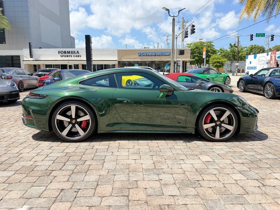 2026 Porsche 992 Carrera S - Image 9 of 31