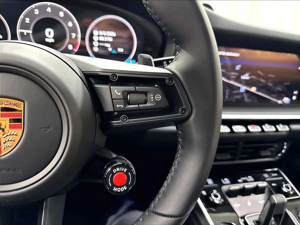2026 Porsche 992 Carrera S - Image 20 of 31