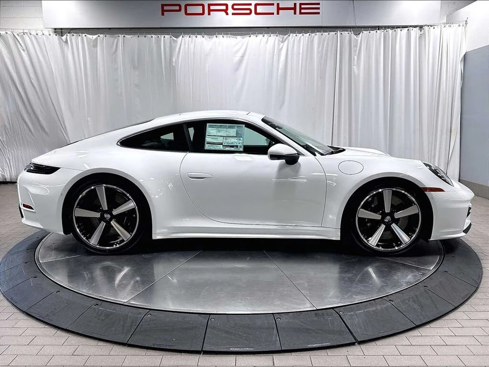 2026 Porsche 992 Carrera S - Image 8 of 31