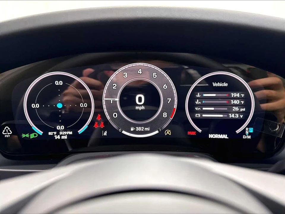 2026 Porsche 992 Carrera S - Image 21 of 31