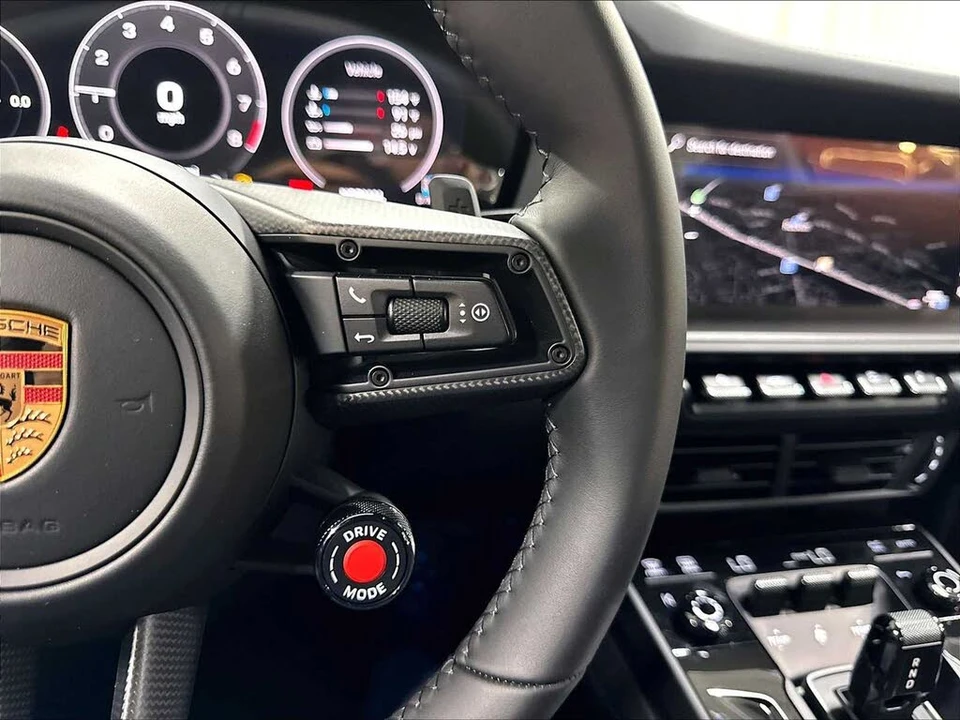 2026 Porsche 992 Carrera S - Image 21 of 31