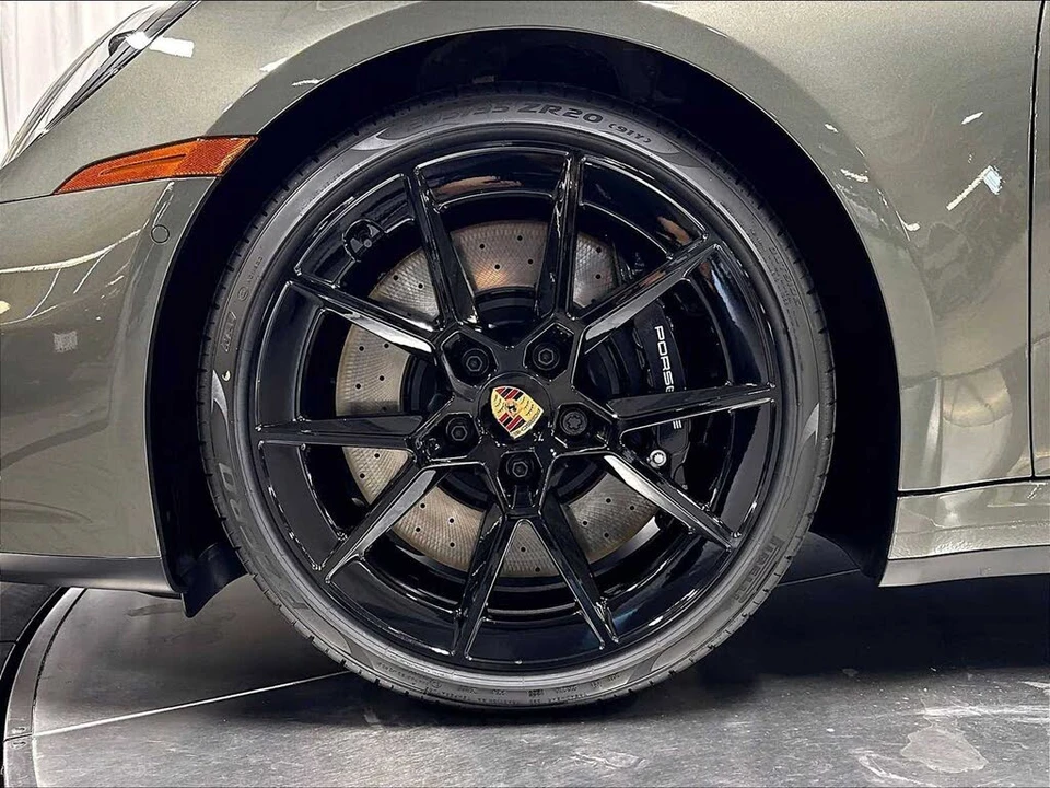 2026 Porsche 992 Carrera S - Image 12 of 31