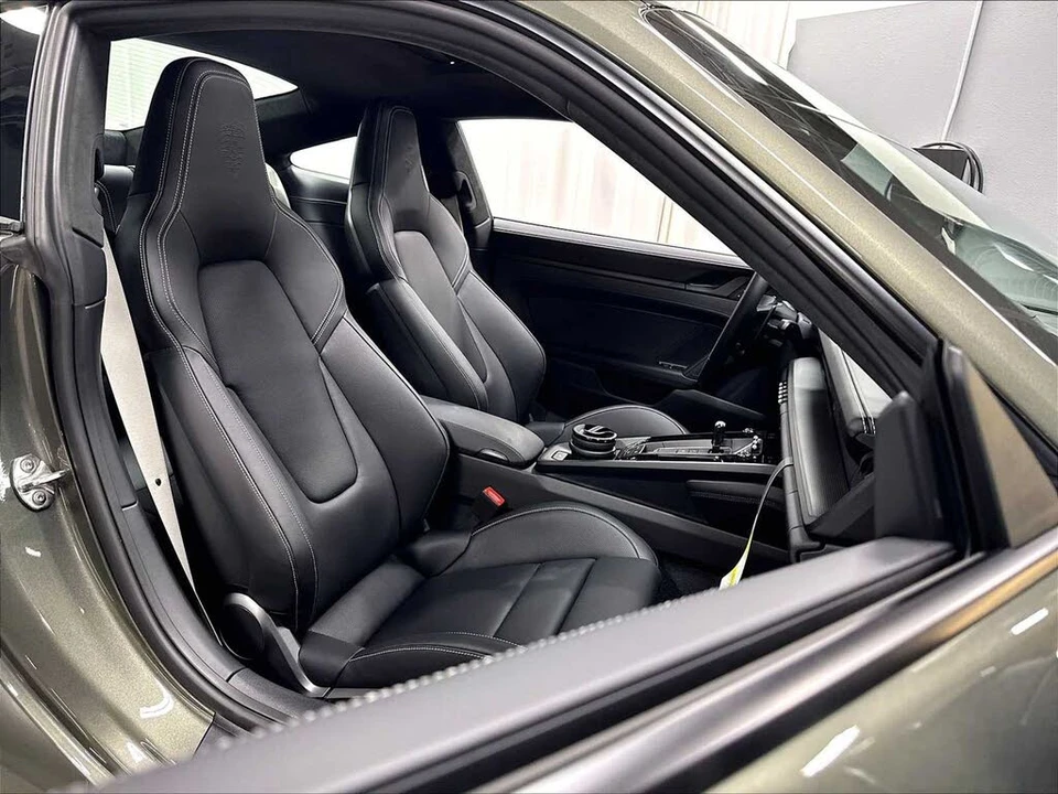 2026 Porsche 992 Carrera S - Image 29 of 31