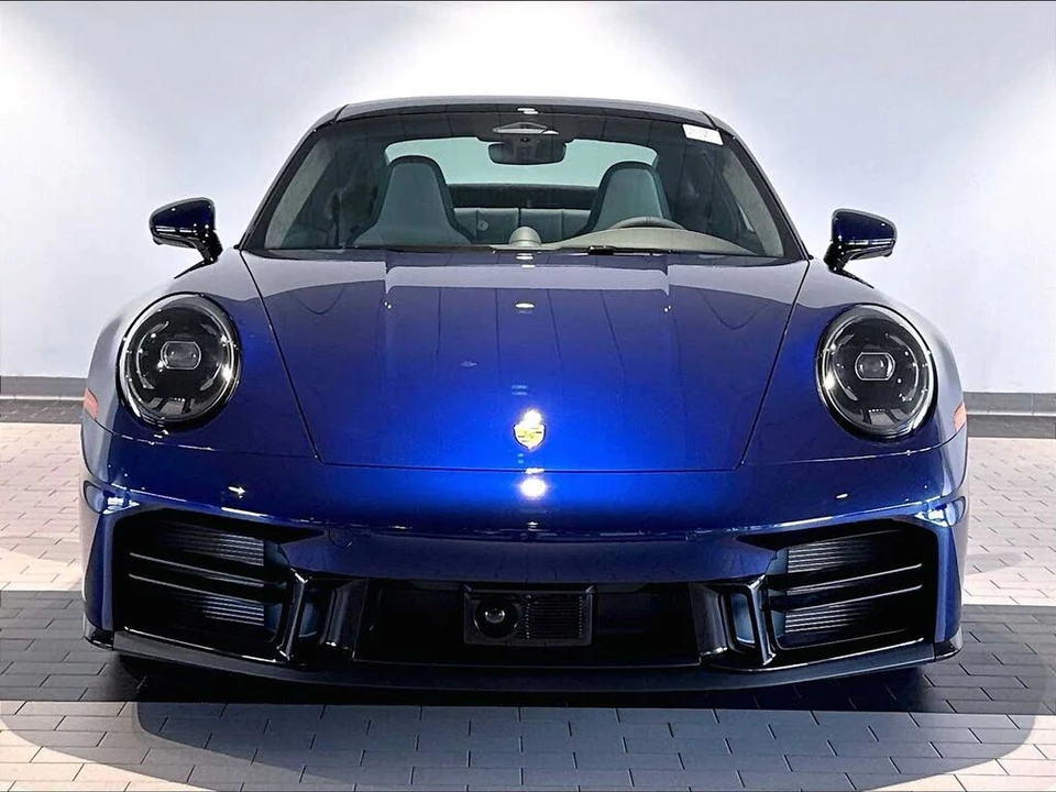 2026 Porsche 992 Carrera S - Image 10 of 31