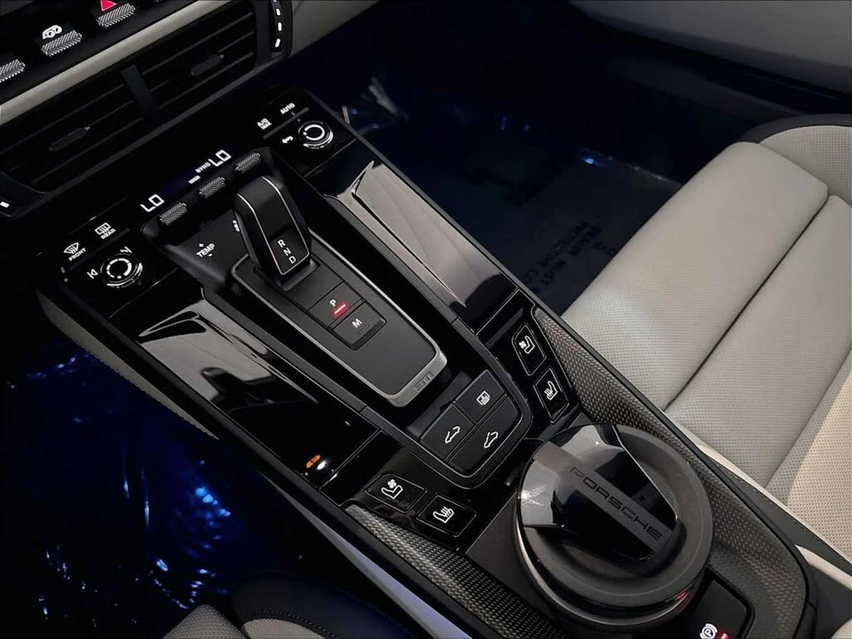 2026 Porsche 992 Carrera S - Image 17 of 31