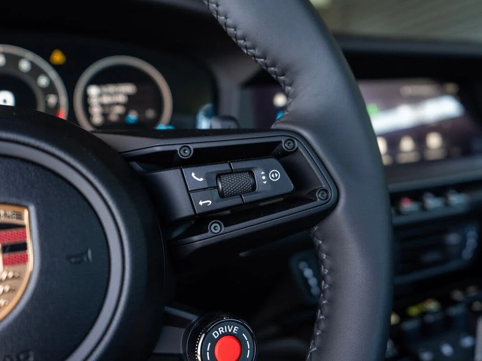 2026 Porsche 992 Carrera S - Image 21 of 31