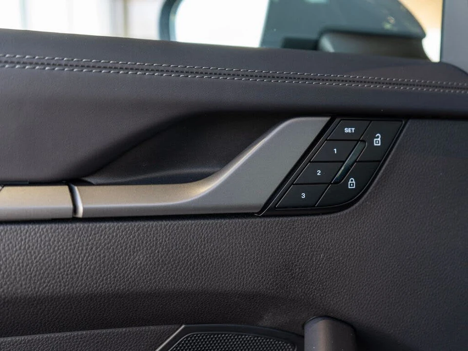 2026 Porsche 992 Carrera S - Image 30 of 31