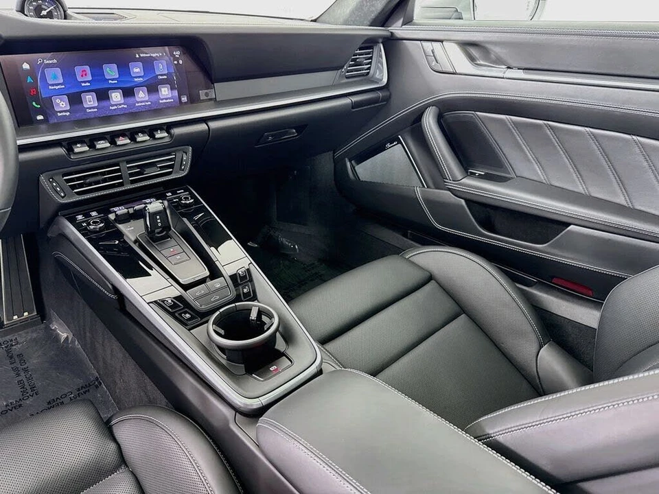 2026 Porsche 992 Carrera S - Image 26 of 31