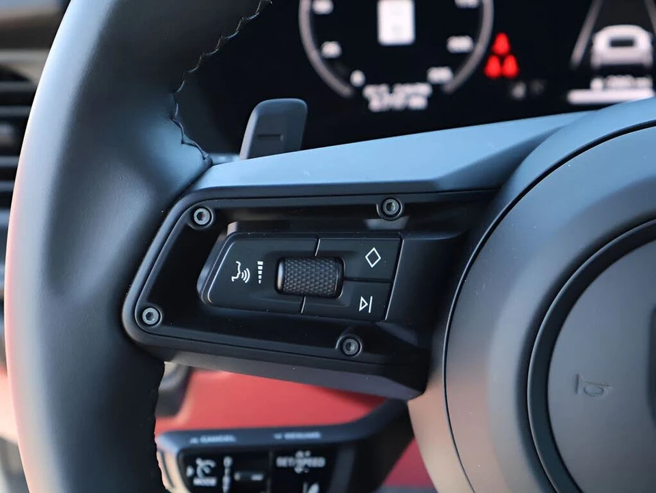 2026 Porsche 992 Carrera S - Image 28 of 31