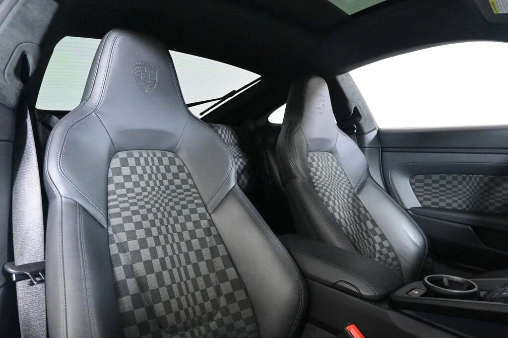 2026 Porsche 992 Carrera S - Image 17 of 31