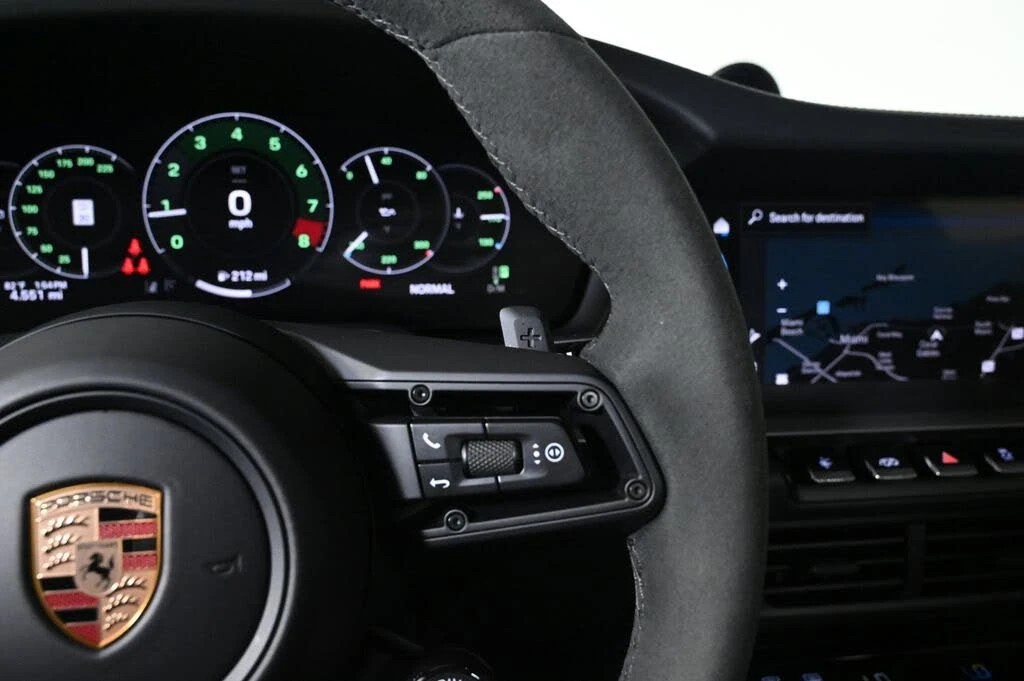 2026 Porsche 992 Carrera S - Image 21 of 31