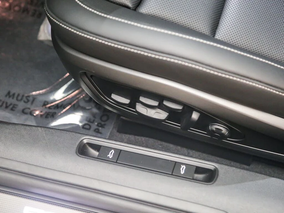 2026 Porsche 992 Carrera S - Image 25 of 31