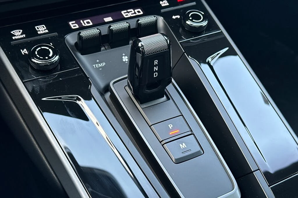 2026 Porsche 992 Carrera S - Image 21 of 28