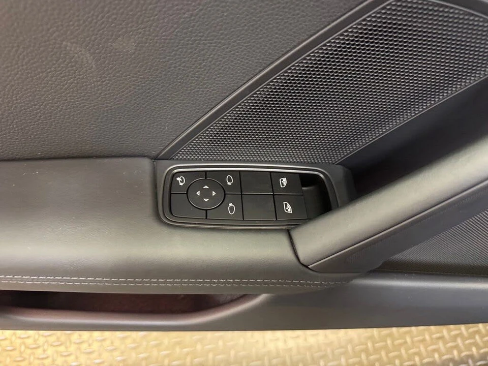 2026 Porsche 992 Carrera S - Image 11 of 31
