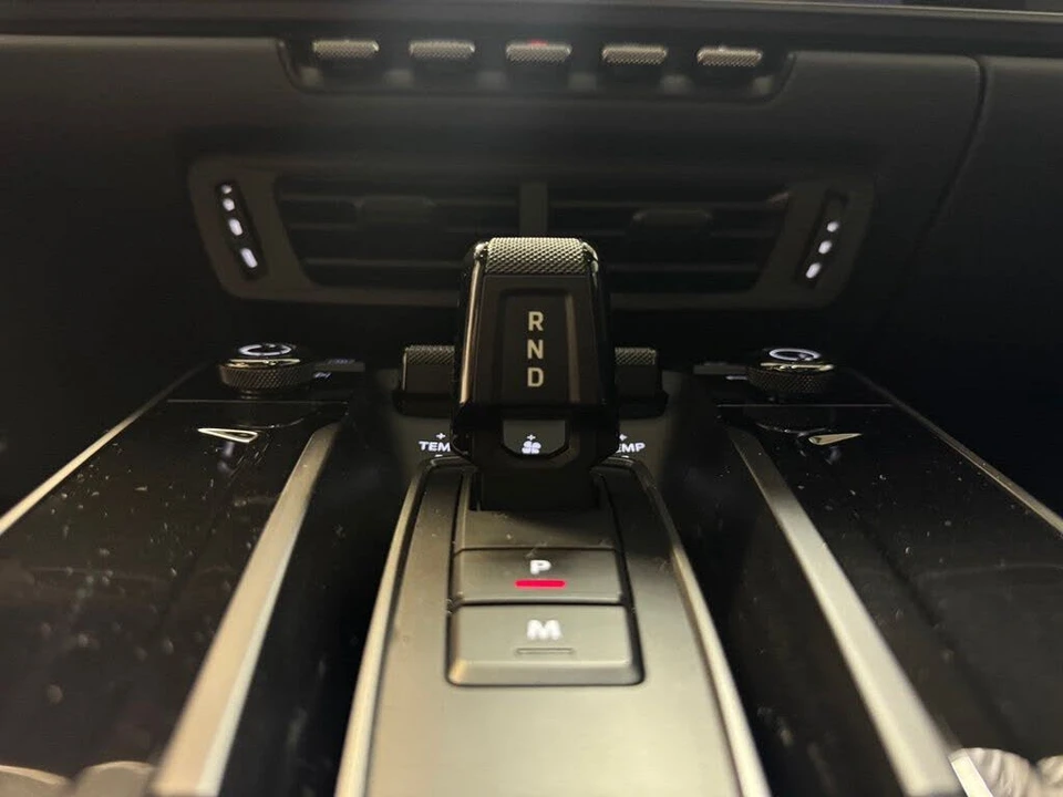 2026 Porsche 992 Carrera S - Image 26 of 31