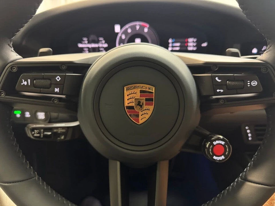 2026 Porsche 992 Carrera S - Image 16 of 31