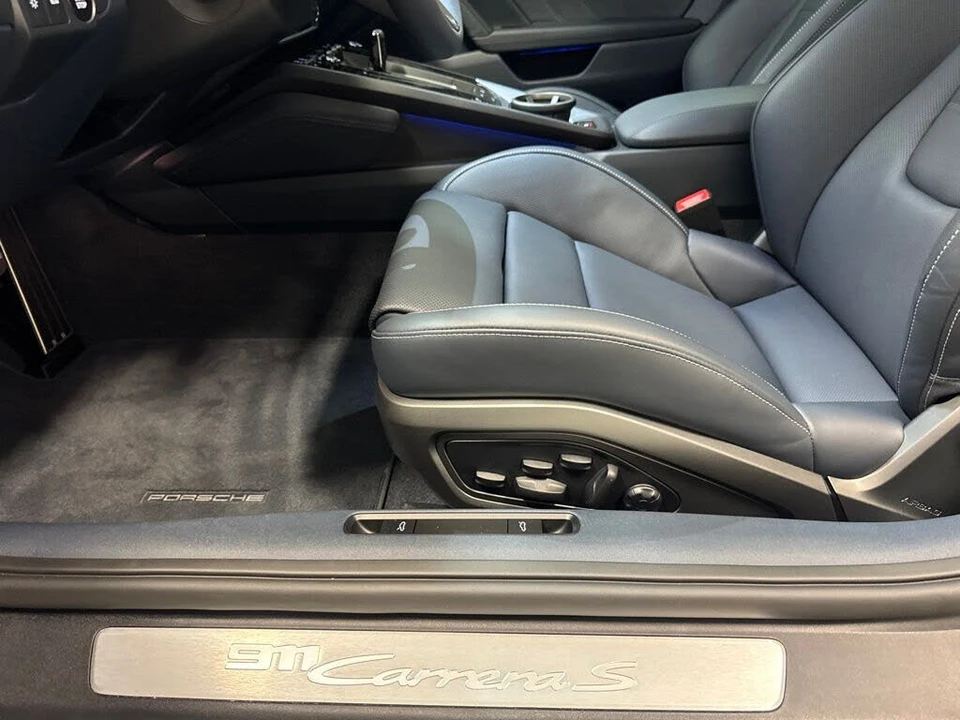 2026 Porsche 992 Carrera S - Image 12 of 31