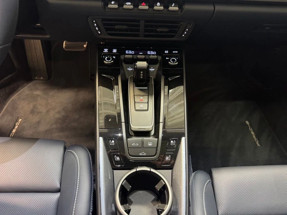 2026 Porsche 992 Carrera S - Image 20 of 31