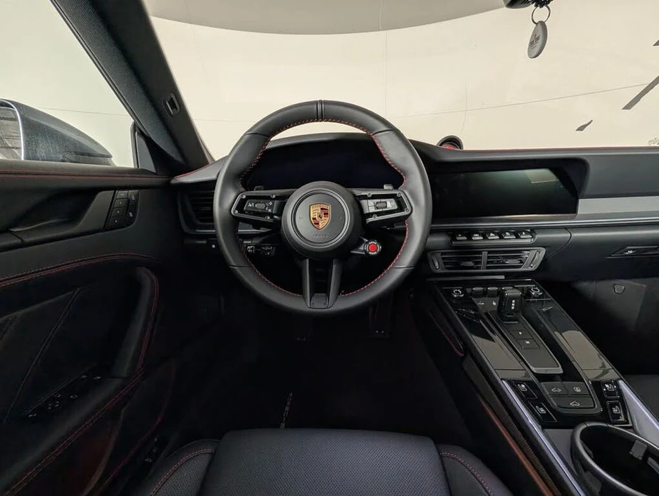 2026 Porsche 992 Carrera S - Image 20 of 31