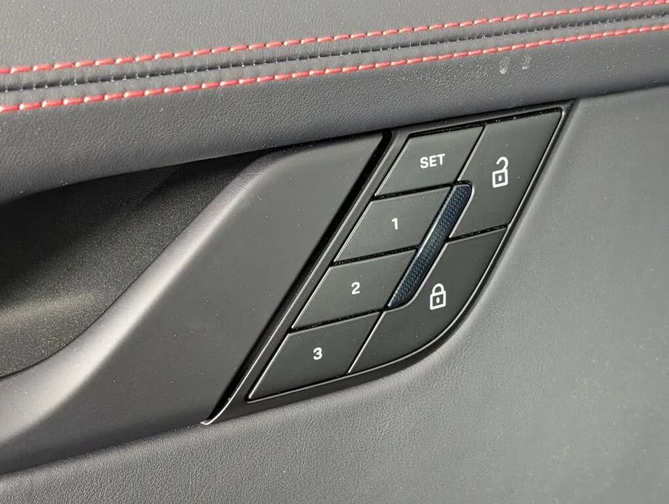 2026 Porsche 992 Carrera S - Image 25 of 31
