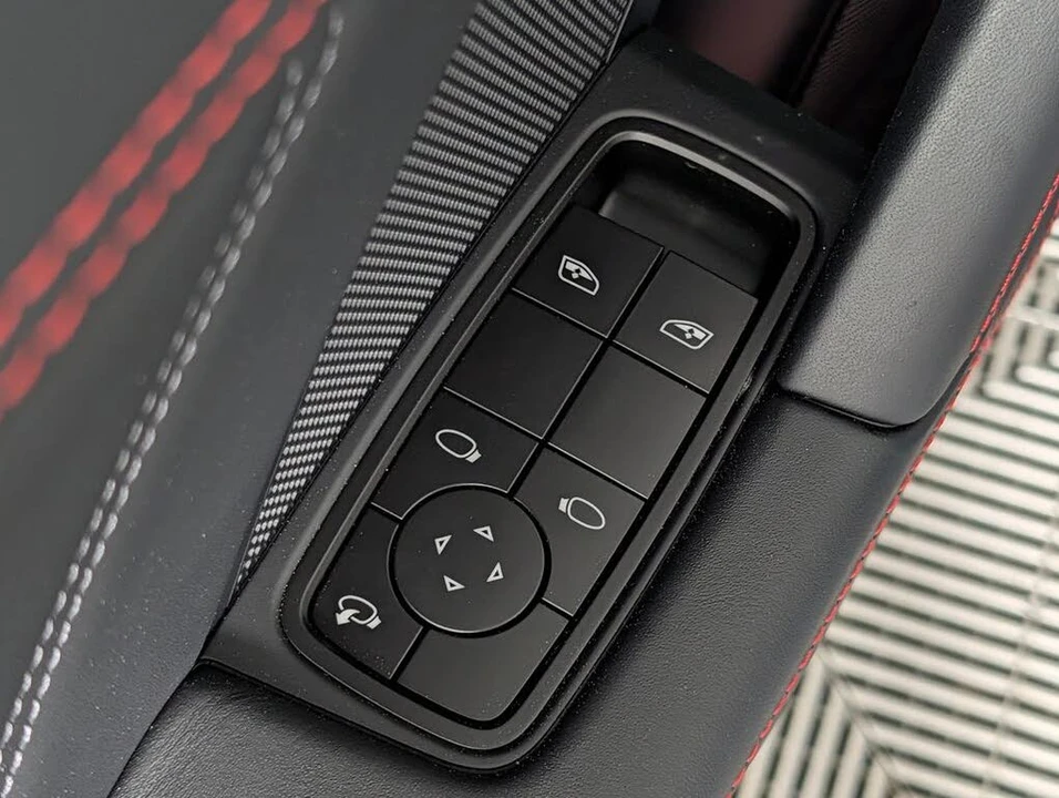 2026 Porsche 992 Carrera S - Image 26 of 31