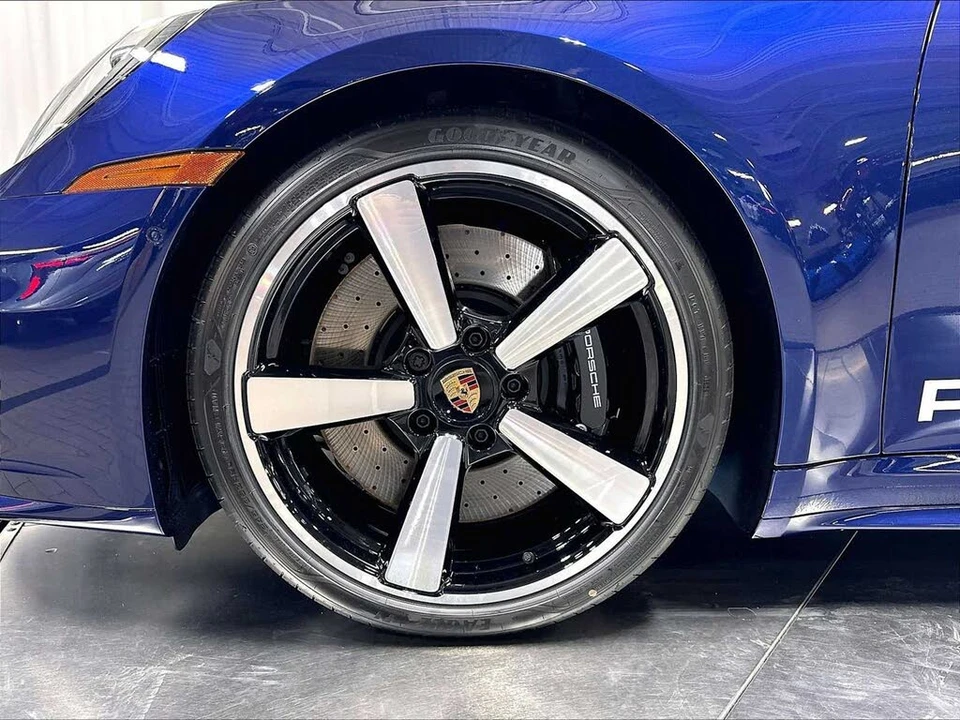 2026 Porsche 992 Carrera S - Image 12 of 31