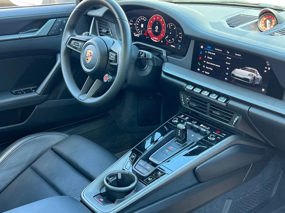 2026 Porsche 992 Carrera S - Image 17 of 31
