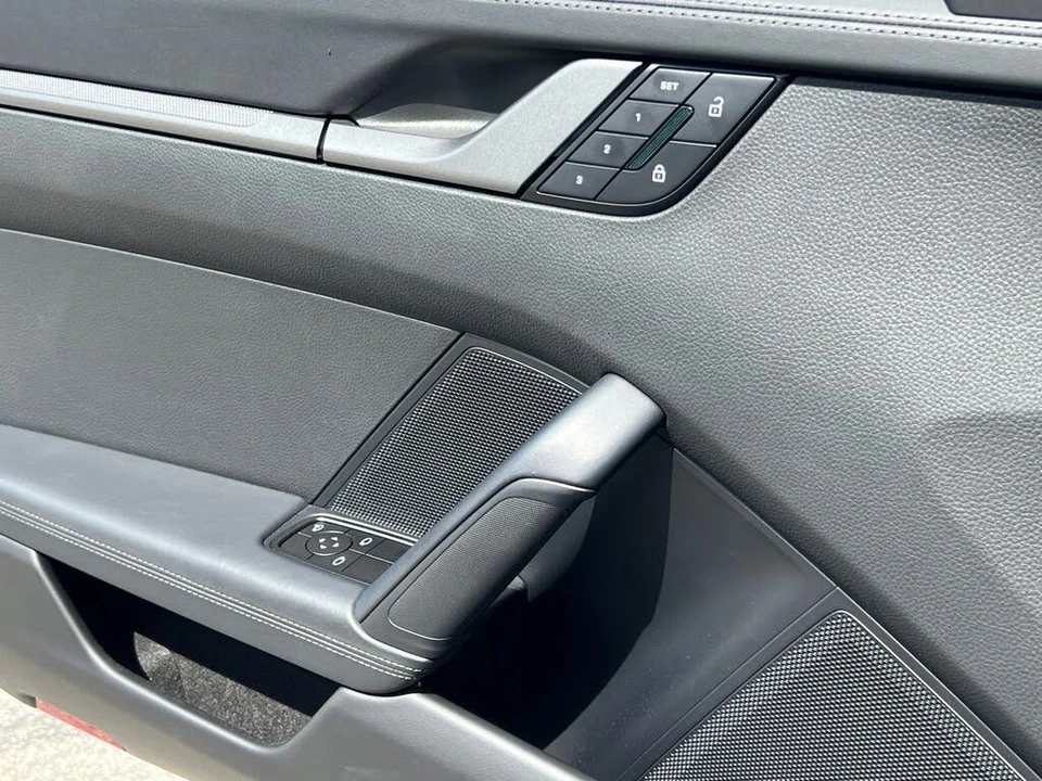 2026 Porsche 992 Carrera S - Image 30 of 31