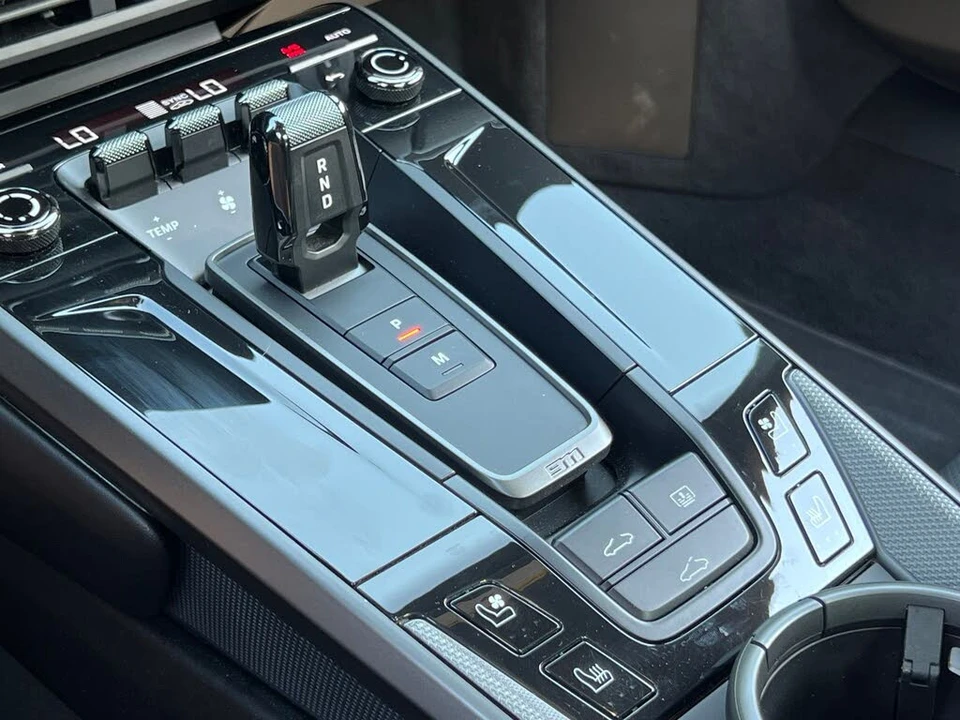 2026 Porsche 992 Carrera S - Image 27 of 31