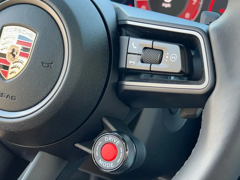 2026 Porsche 992 Carrera S - Image 22 of 31