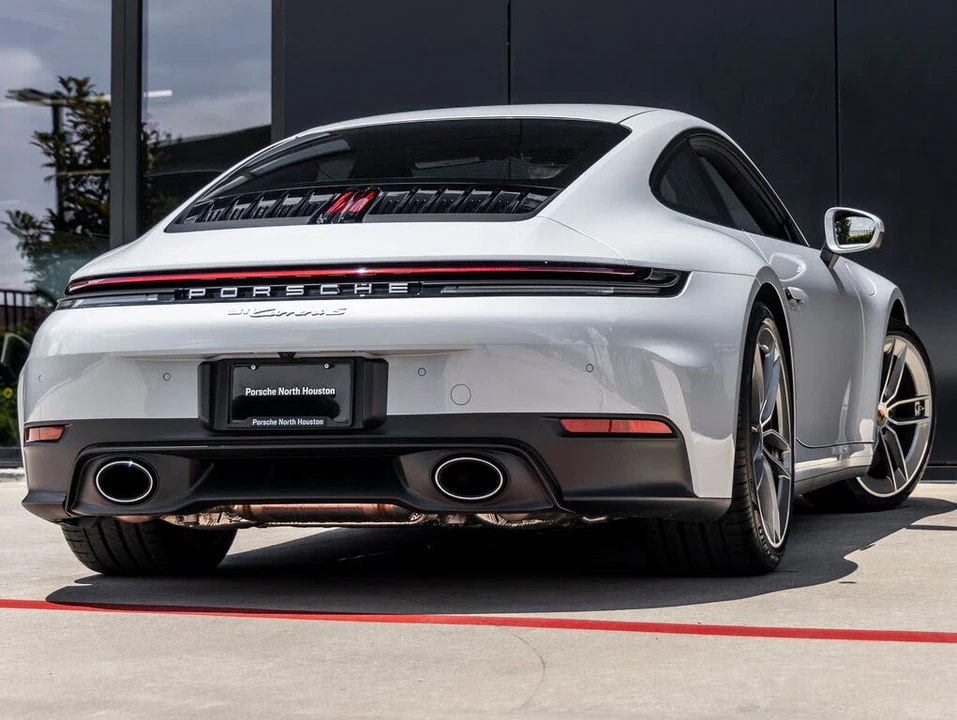 2026 Porsche 992 Carrera S - Image 11 of 31