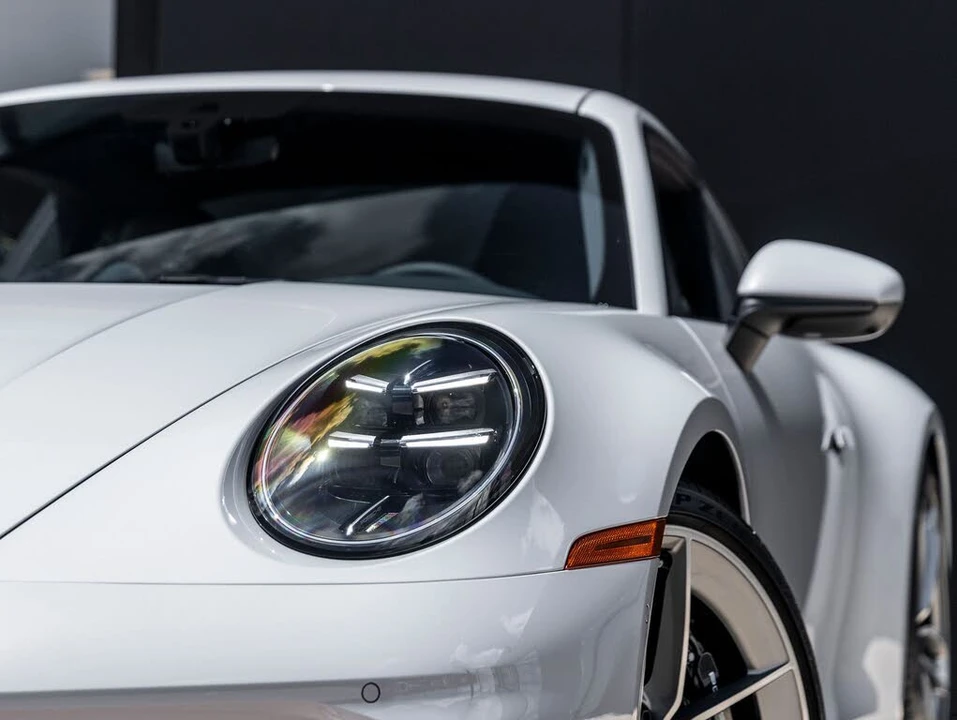 2026 Porsche 992 Carrera S - Image 17 of 31