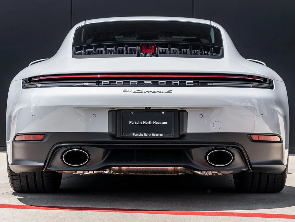 2026 Porsche 992 Carrera S - Image 10 of 31