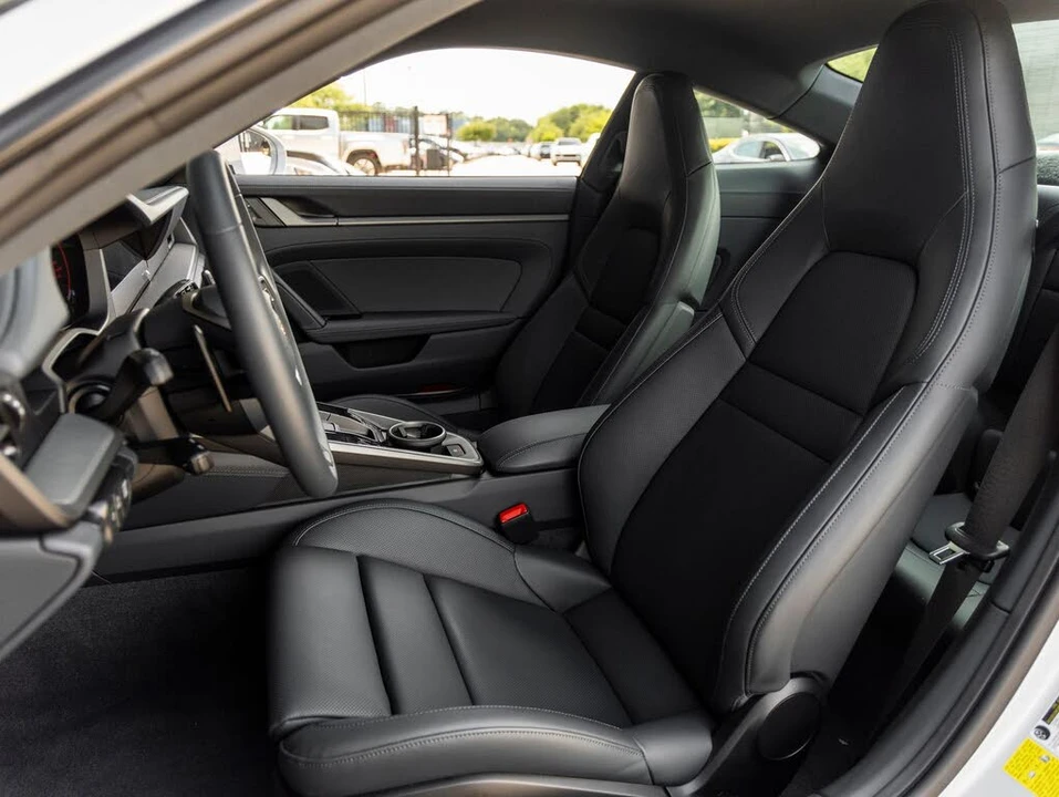 2026 Porsche 992 Carrera S - Image 5 of 31