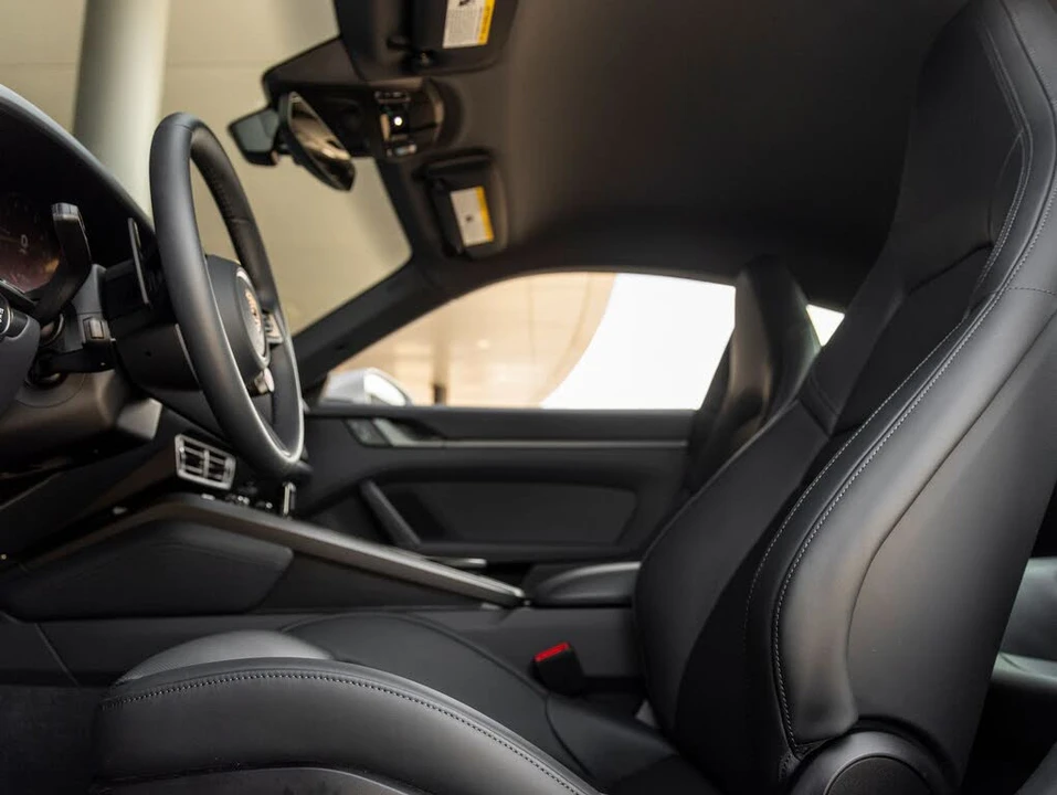 2026 Porsche 992 Carrera S - Image 23 of 31
