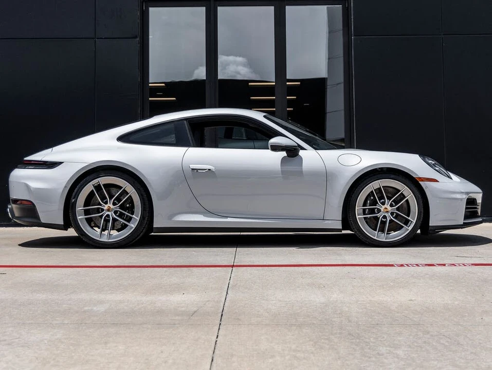 2026 Porsche 992 Carrera S - Image 12 of 31