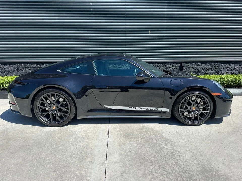 2026 Porsche 992 Carrera S - Image 10 of 31