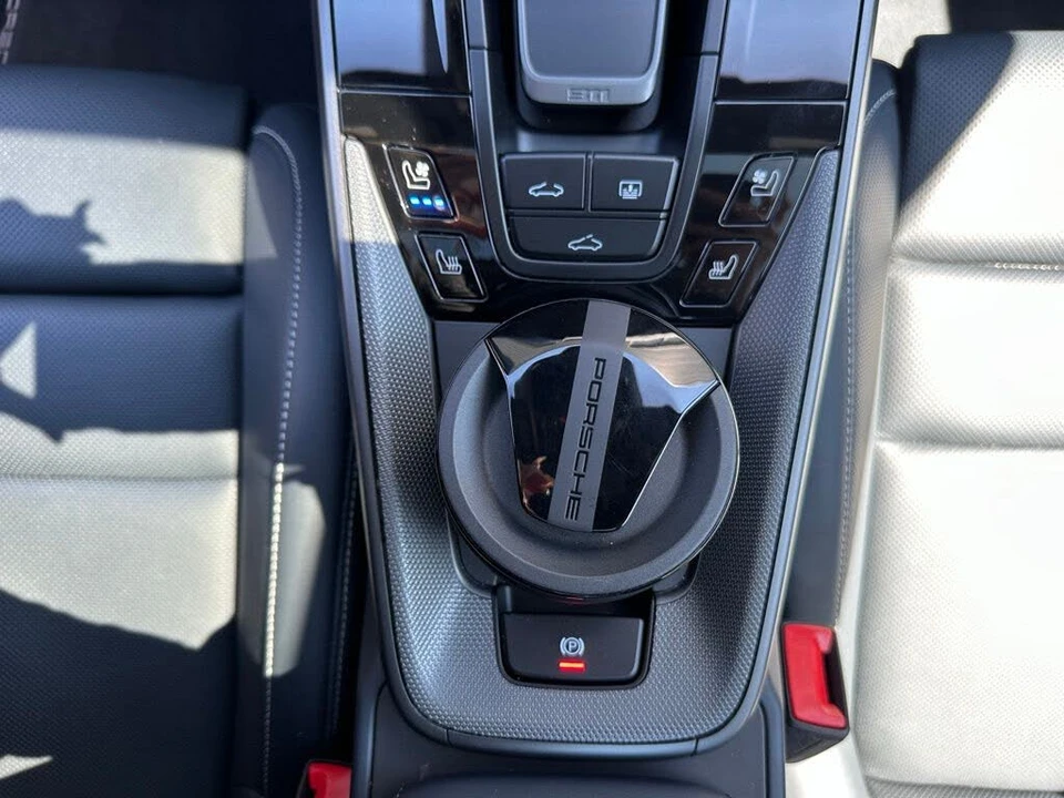 2026 Porsche 992 Carrera S - Image 28 of 31