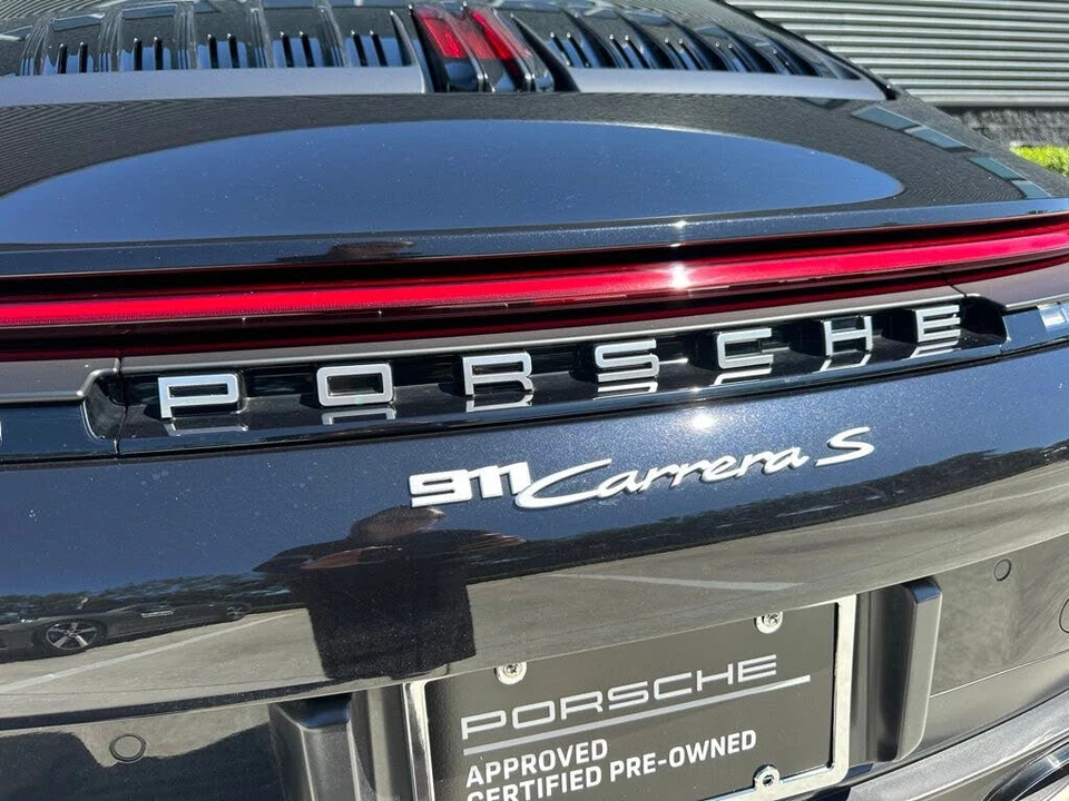 2026 Porsche 992 Carrera S - Image 14 of 31