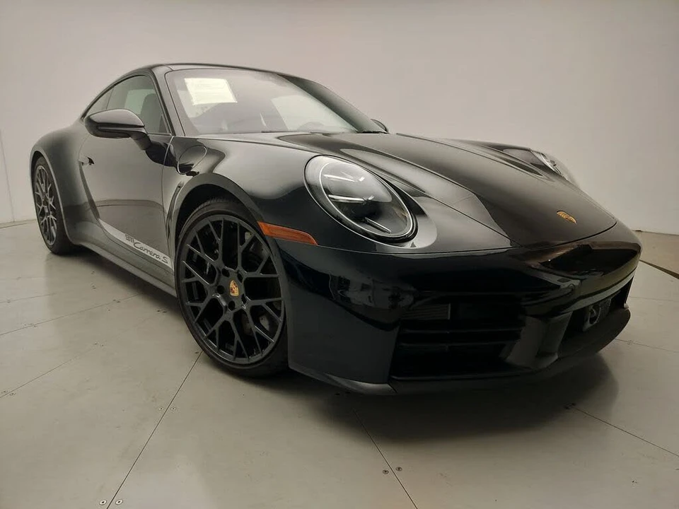 2026 Porsche 992 Carrera S - Image 25 of 31
