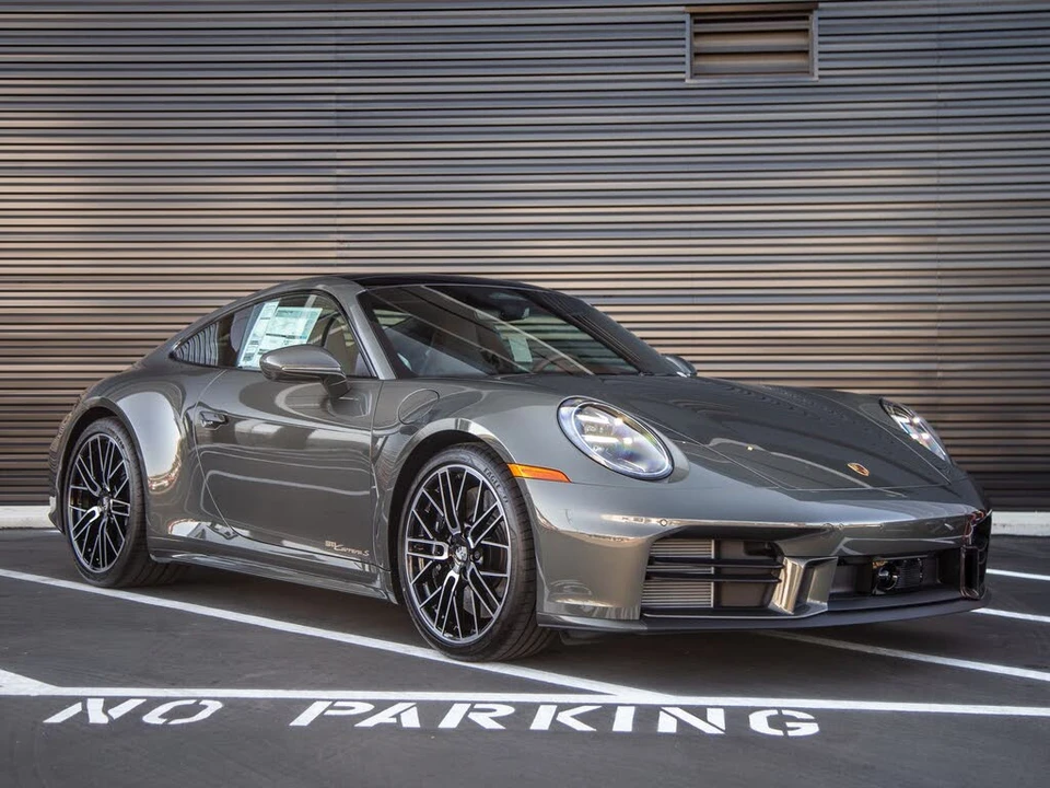 2026 Porsche 992 Carrera S - Image 9 of 29