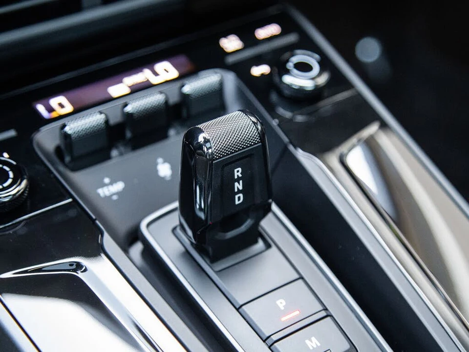 2026 Porsche 992 Carrera S - Image 22 of 29