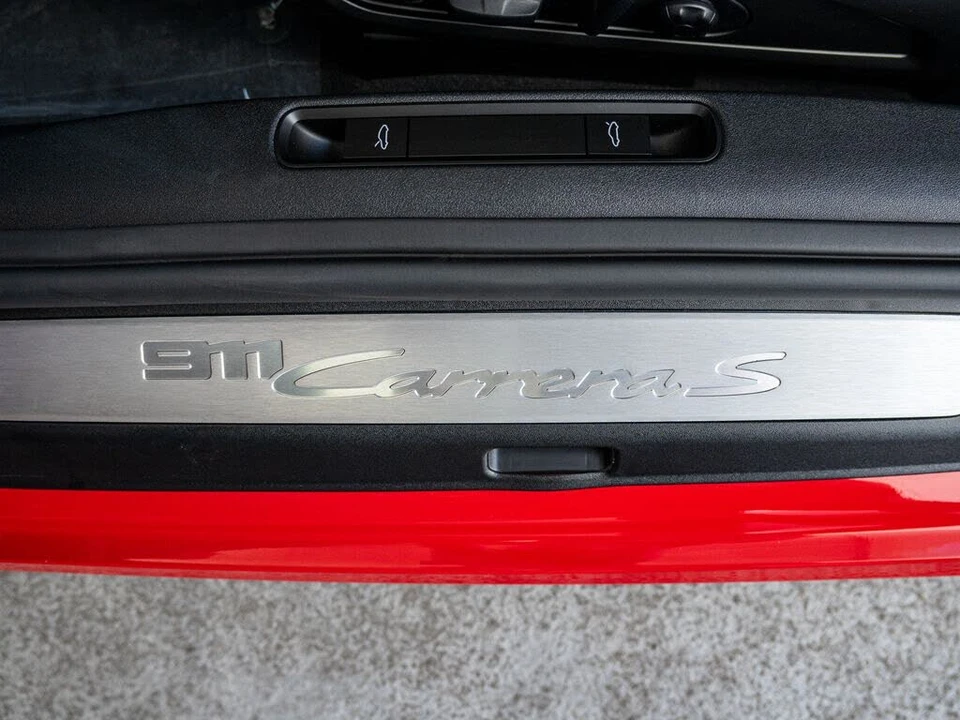 2026 Porsche 992 Carrera S - Image 16 of 31