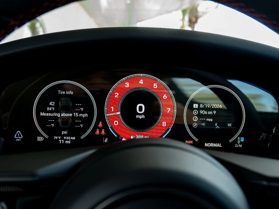 2026 Porsche 992 Carrera S - Image 7 of 31