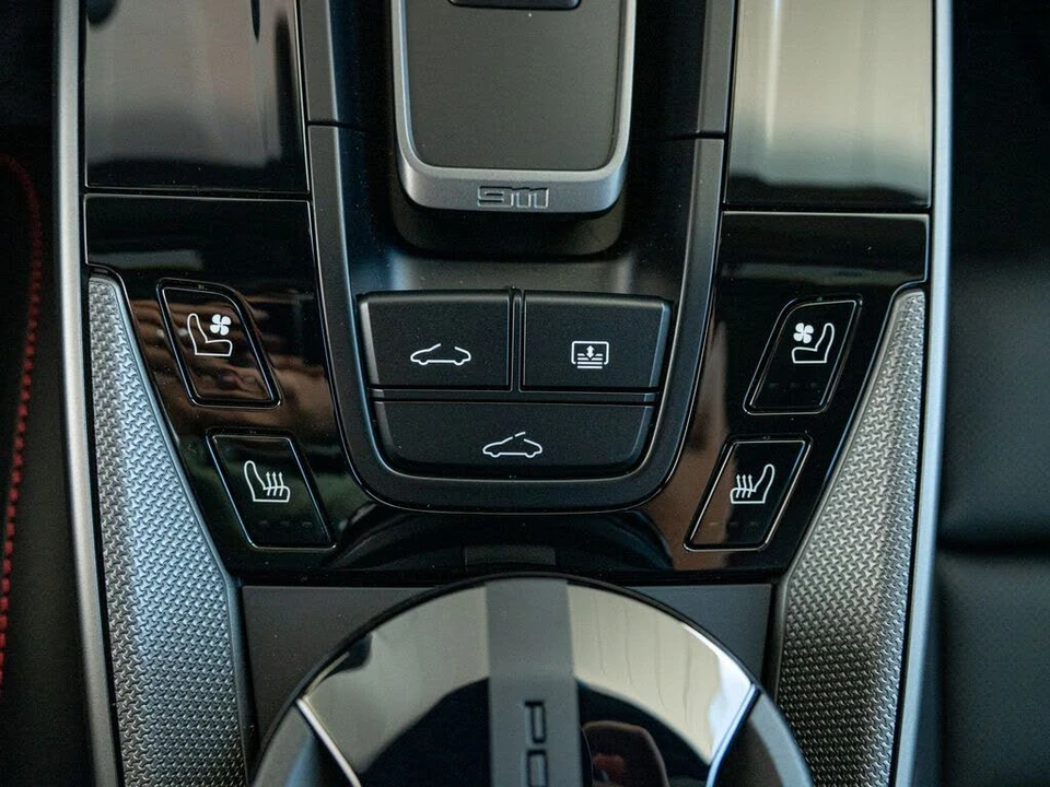 2026 Porsche 992 Carrera S - Image 14 of 31